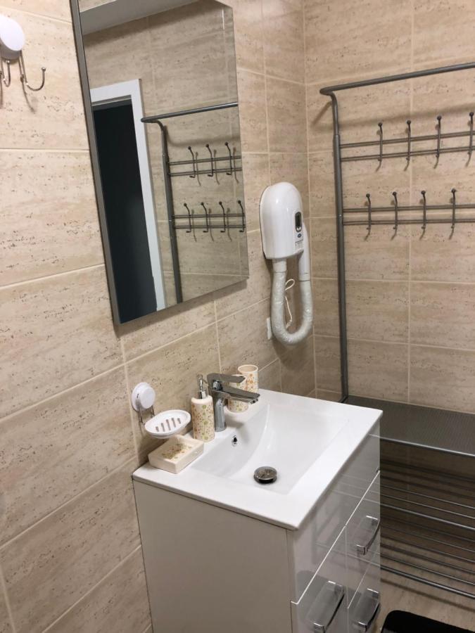 Aparthotel Aleria De Piatra Piatra Neamţ Exterior foto