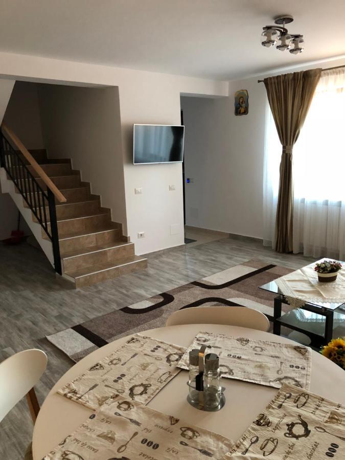 Aparthotel Aleria De Piatra Piatra Neamţ Exterior foto